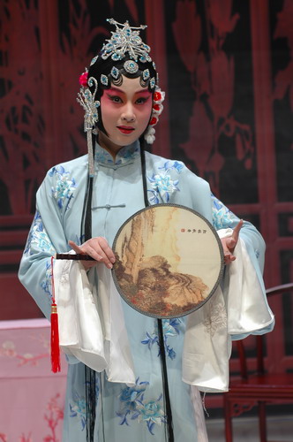 �޳�ѩ-Ϸ����ϲ����Ϸ��Ϸ����Ա���а�