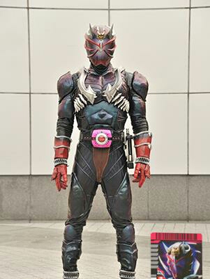 ������ʿDecade �������Decade�������棩